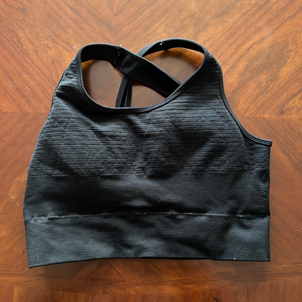 Alphalete Revival Vault Bra